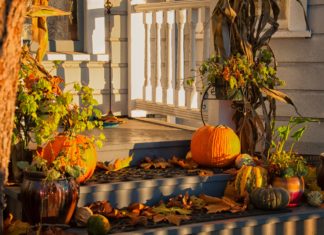 You Don’t Have to Be a DIY Expert to Make Your Own Fabric Pumpkins