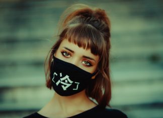 3 Tips to Look Good While Wearing a Mask