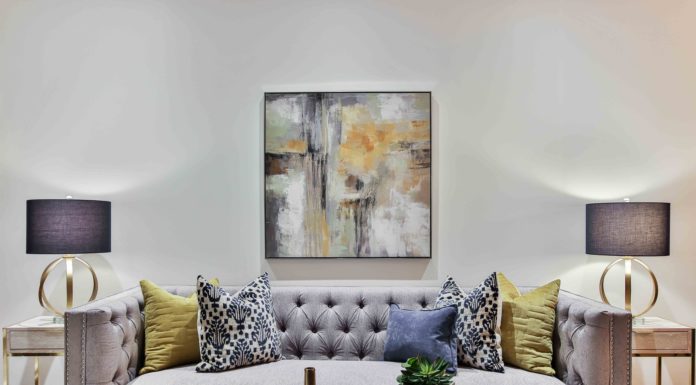 How to Choose Art for Your Living Room