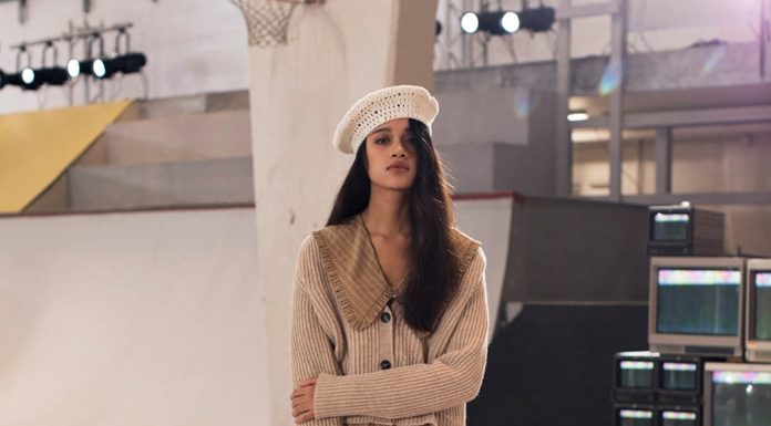 The Emphasized Collar is Back with a Bang