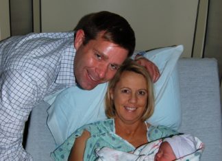 Couple Gets Pregnant through IVF, and Then Doctor Calls With Heartbreaking News