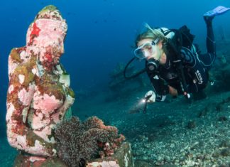 Why the Girls That Scuba Network is Worth a Follow
