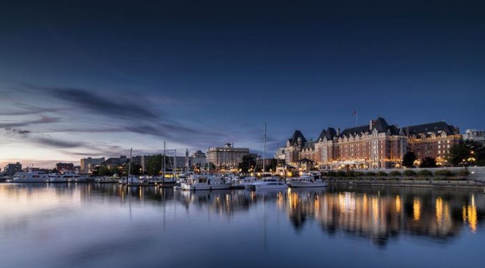 A Luxe Stay At The Fairmont Empress