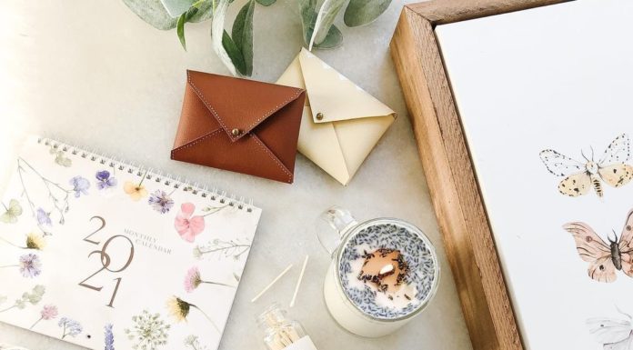 Prepare Perfect DIY Christmas Gifts with Lone Fox