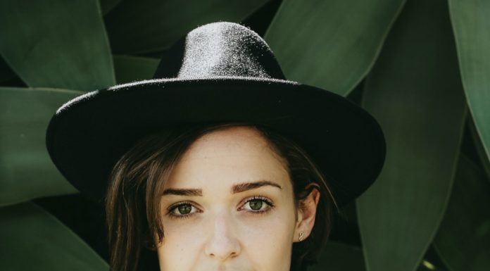 We’re Looking Forward to These Awesome Winter Makeup Trends