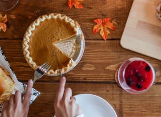 3 Tips for Celebrating Thanksgiving Alone