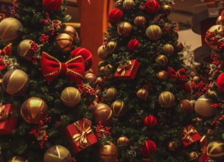 These are the Cutest Handmade Christmas Tree Ornaments for 2020