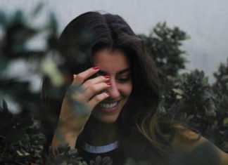Best Winter Nail Polish Colors