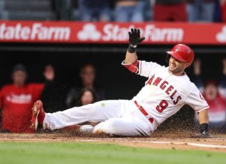 All-Star INF Tommy La Stella Agrees to a 3-Year deal with Giants