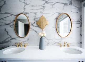 Give Your Mirror a Trendy Makeover with These DIY Tutorials