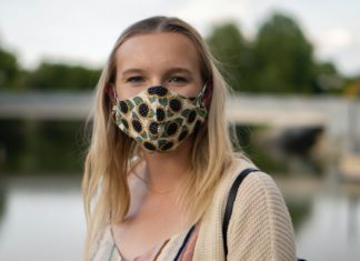 How to Prevent and Treat Maskne Maskne. How to prevent it.