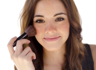 40+ Secret Life Hacks Using the Versatile Vaseline