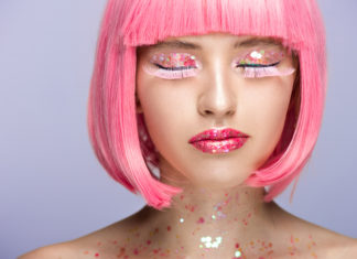 “Confetti” Eyeliner is the Bold Statement We’ve Been Waiting For Confetti eyeliner