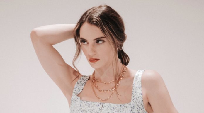 How to Wear the Hot Girl Summer Style Aesthetic Hot girl summer aesthetic