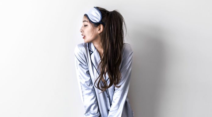 The Many Beauty Benefits of Silk Silk accessories