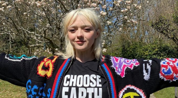 Celebrities Can’t Get Enough Platinum Blonde Hair and Bleached Brows