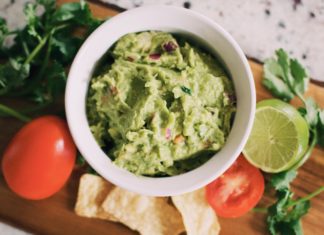 5 Foods to Have with Guacamole That Aren’t Chips Guacamole