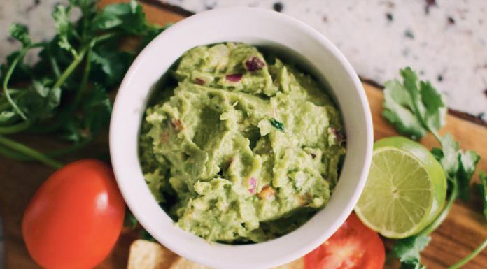 5 Foods to Have with Guacamole That Aren’t Chips Guacamole