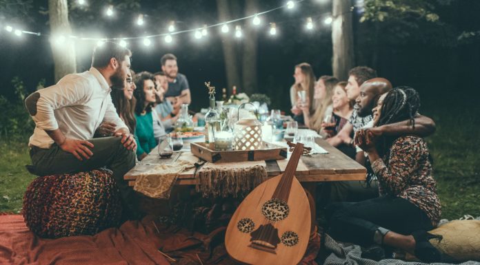 How to Have a Backyard Party on a Budget Backyard summer party