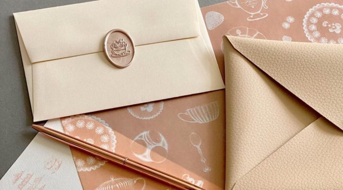 This Independent Brand Will Convince You That Handwritten Letters Are the Best