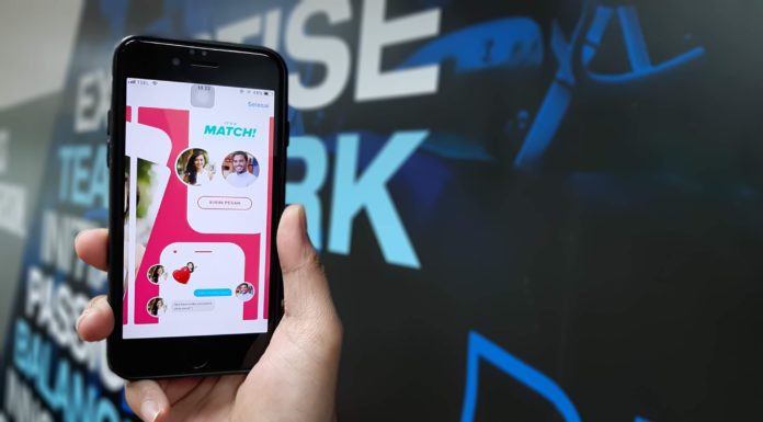 Dating Through Memes Is a Thing Now