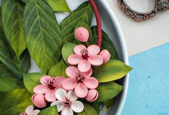 You Won’t Believe That the Flowers by This Quilling Artist Aren’t Real