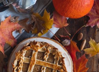 Best Ways to Make Your Pumpkin Pie A Little Bit Healthier Pumpkin pie