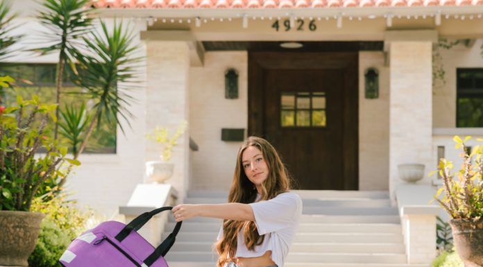 5 Items You Should Never Pack in Your Checked Luggage Carry-on