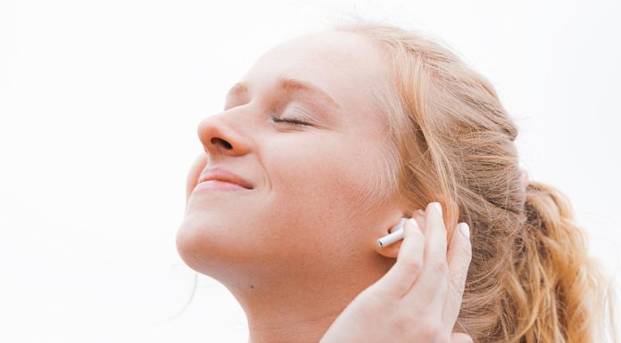 3 Reasons to Consider Listening to Podcasts While Working Out Podcast