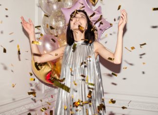 3 Ways to Take Your Outfit From Day to Night Sparkly outfit