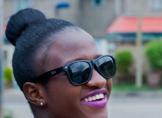 Beauty Trends to Get Excited About in 2023 Magenta lips