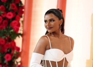 5 Most Spectacular Red Carpet Looks at the 2023 Academy Awards Mindy Kaling at the 95th Annual Academy Awards in March 2023