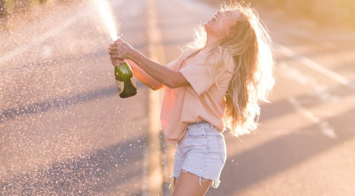 The Secrets to Happiness From a World Famous Harvard Professor Happy