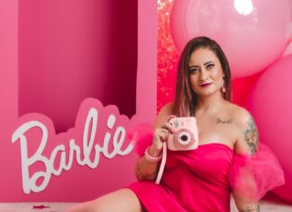 Trendy TikTok Aesthetics Worth Embracing This Summer Barbiecore