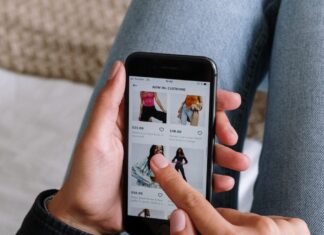 5 Ways to Put Eco-Friendly Twist on Your Next Online Shopping Spree Online Shopping