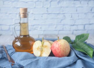 Amazing Uses of Apple Cider Vinegar Apple cider vinegar
