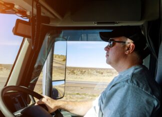 36+ Secrets About the Life of Truck Drivers