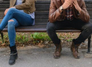 Husband Finds Out Wife is Cheating, It Ends in Unbelievable Text Messages