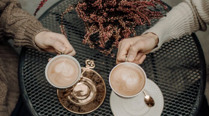 Unspoken Social Rules You Should Follow Coffee date