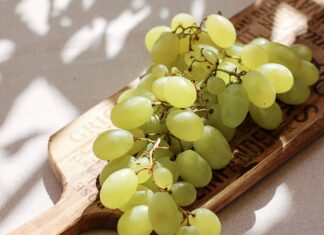 With This DIY Toner, You’ll Know Exactly What You’re Putting on Your Skin Grapes