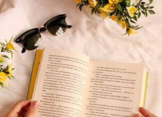 Things Worth Considering When You’re Picking Book Club Suggestions Book