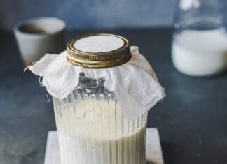 Easy Homemade Kefir Kefir