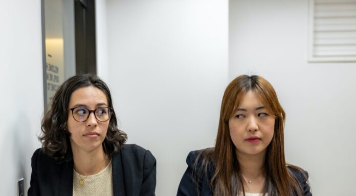 3 Tips For Avoiding Drama in the Office Office friends