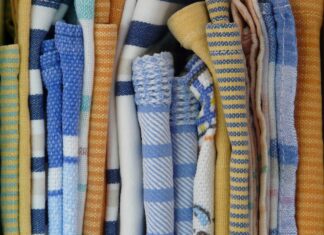 DIY Veggie Stamped Tea Towel for Your Home Tea towel