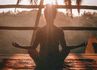 Unlock Inner Peace on a Silent Meditation Retreat Meditation