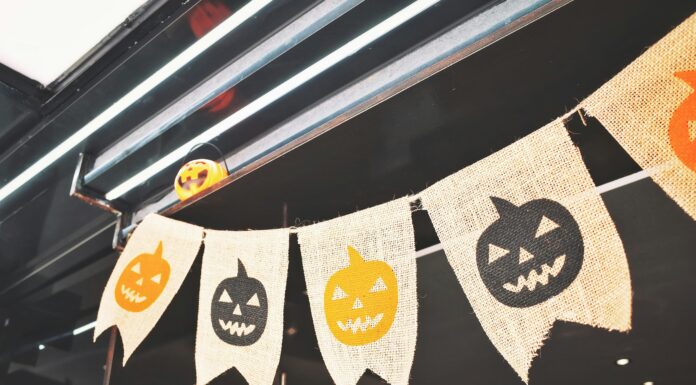 3 Major Benefits of Getting an Early Start With Your Holiday DIYs Halloween decor