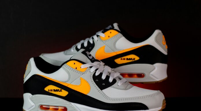 Nike Launches Major Black Friday Sale With up to 60% Off on Sneakers and Apparel Nike Air Max 90 Trainers