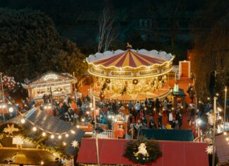 5 Tips for Planning the Most Festive Christmas Market Visit Christmas Market, Edinburgh, United Kingdom