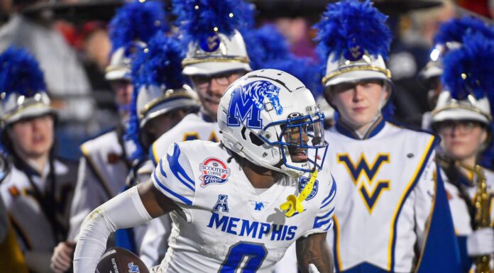 Memphis Triumphs Over West Virginia in Dramatic Frisco Bowl Finish Memphis Tigers receiver Demeer Blankumsee gets up to celebrate after scoring a second quarter touchdown in the Scooters Coffee Frisco Bowl college football game against the West Virginia Mountaineers at Toyota Stadium in Frisco, TX, 17 December 2024