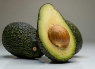 Expert Tips: How to Choose, Store, and Prepare Avocados Store, prepare, keep avocados